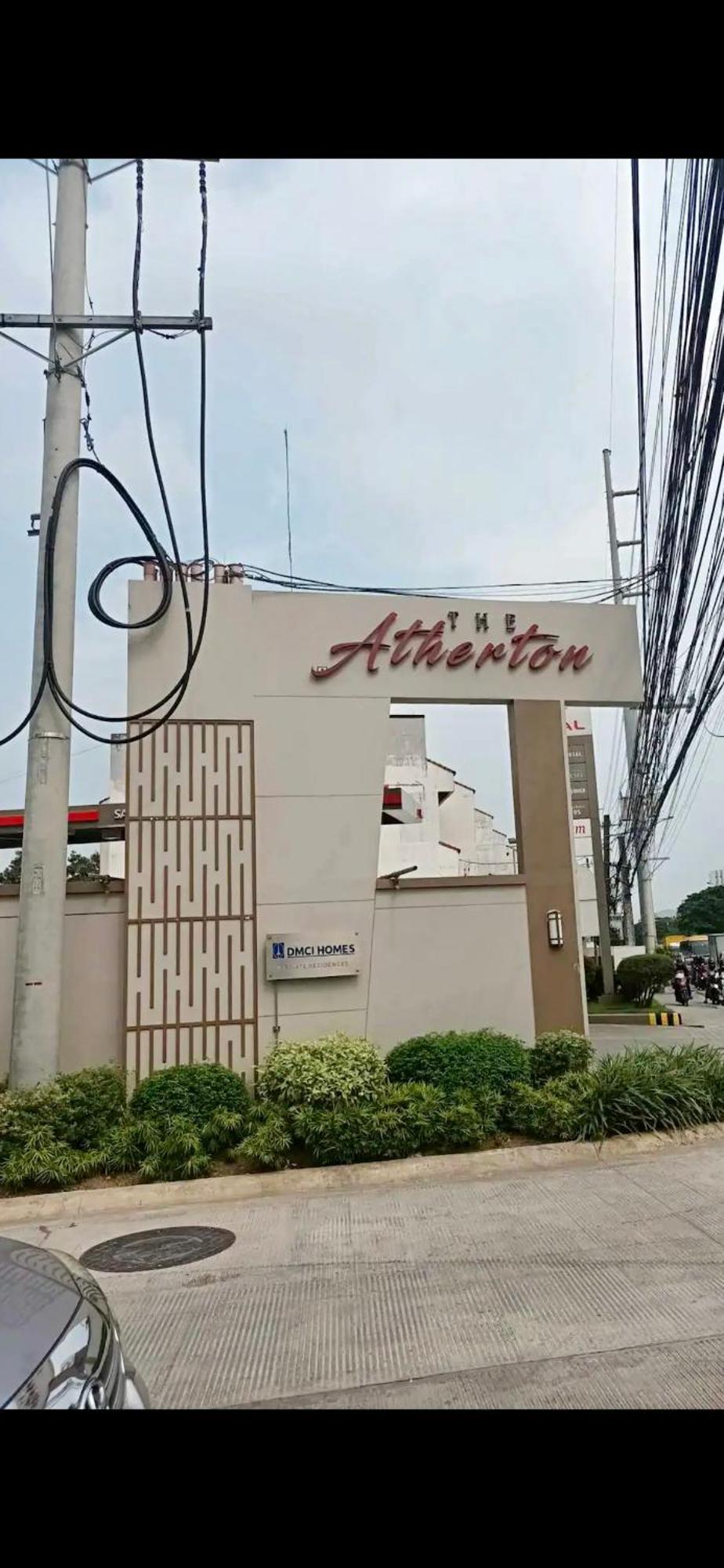 The Atherton Paranaque City Экстерьер фото